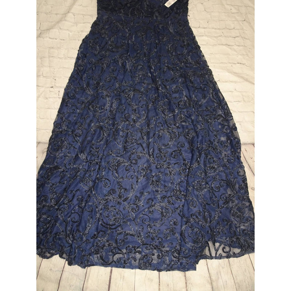 Alex Evenings Women's  Navy Illusion Crew Neck Long Embroidered Dress, Sz 16 - Picture 6 of 10